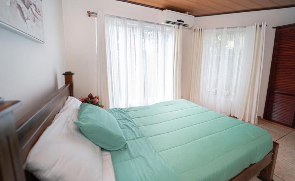Apartamentos Cristal Кепос Екстериор снимка
